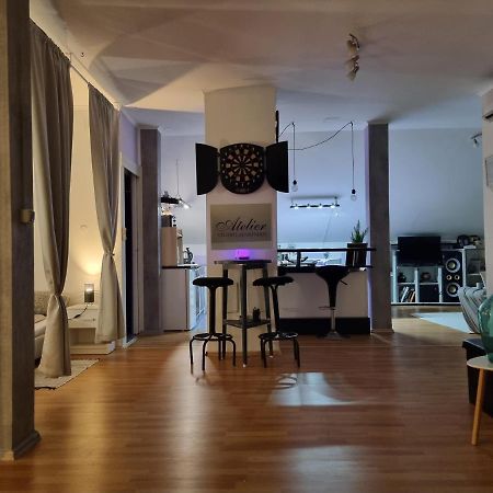 קארלובץ Apartman Atelier מראה חיצוני תמונה